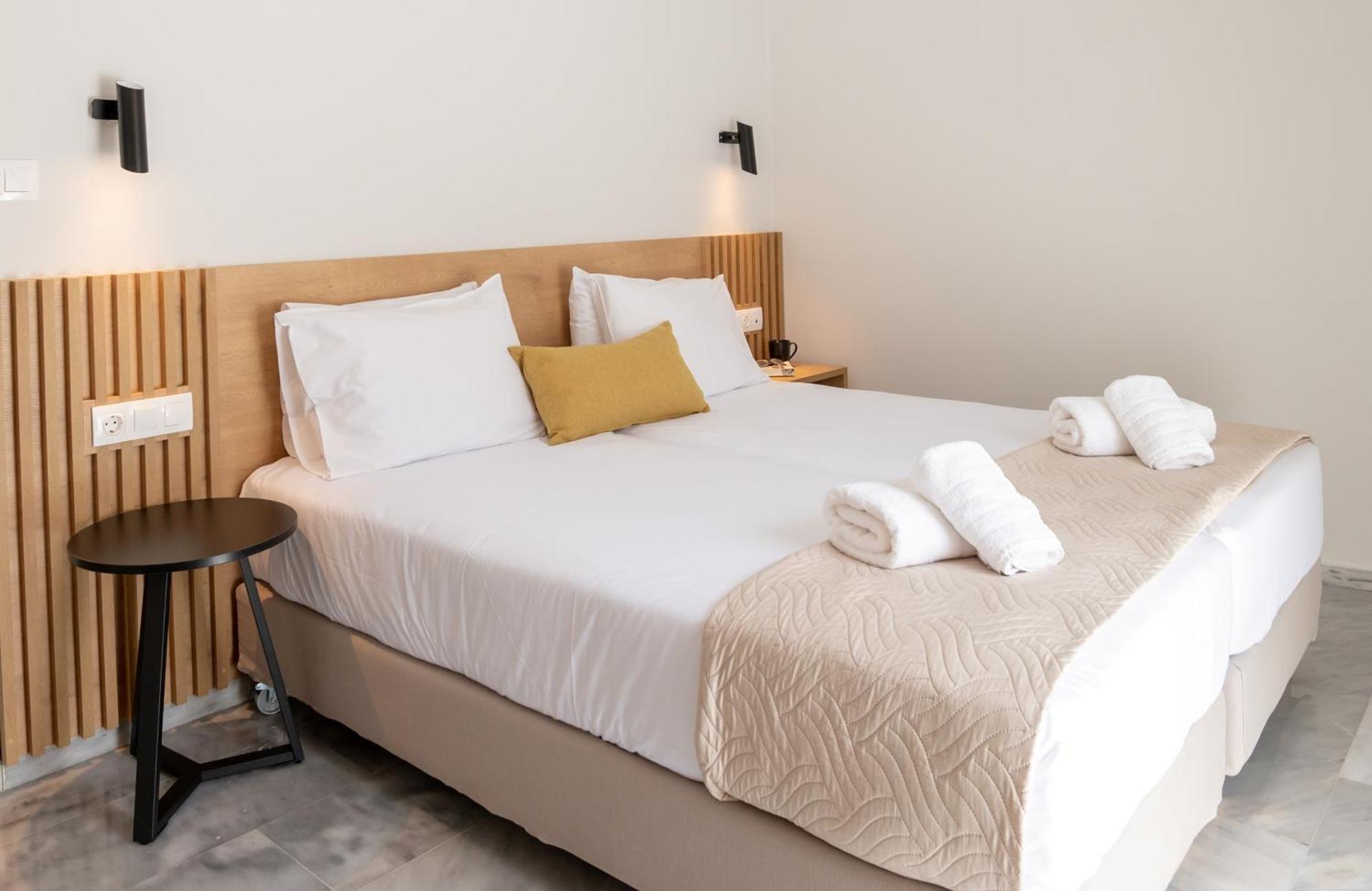 Mardinik Hotel Apartments Rethymno  Exterior photo