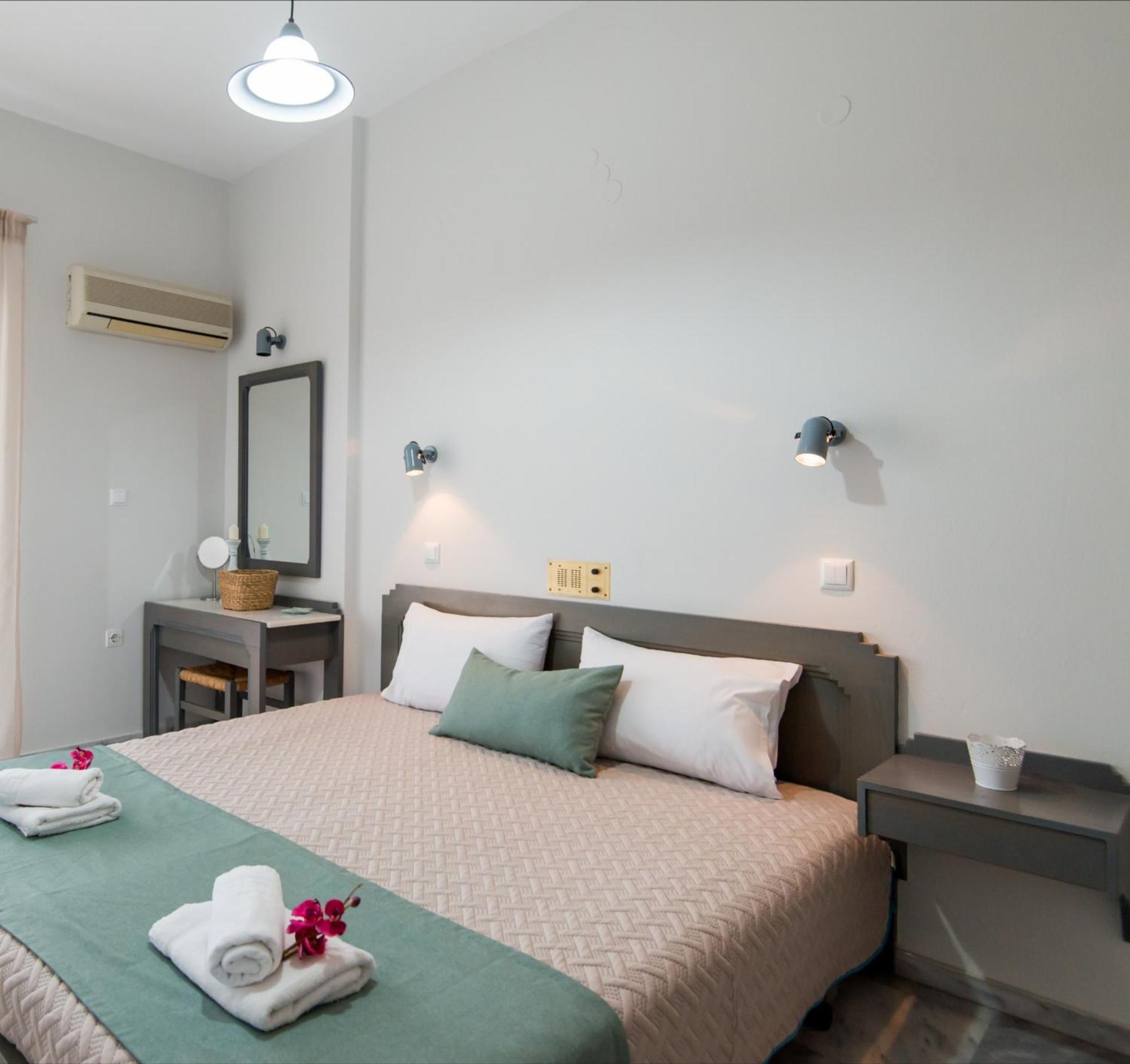 Mardinik Hotel Apartments Rethymno  Room photo
