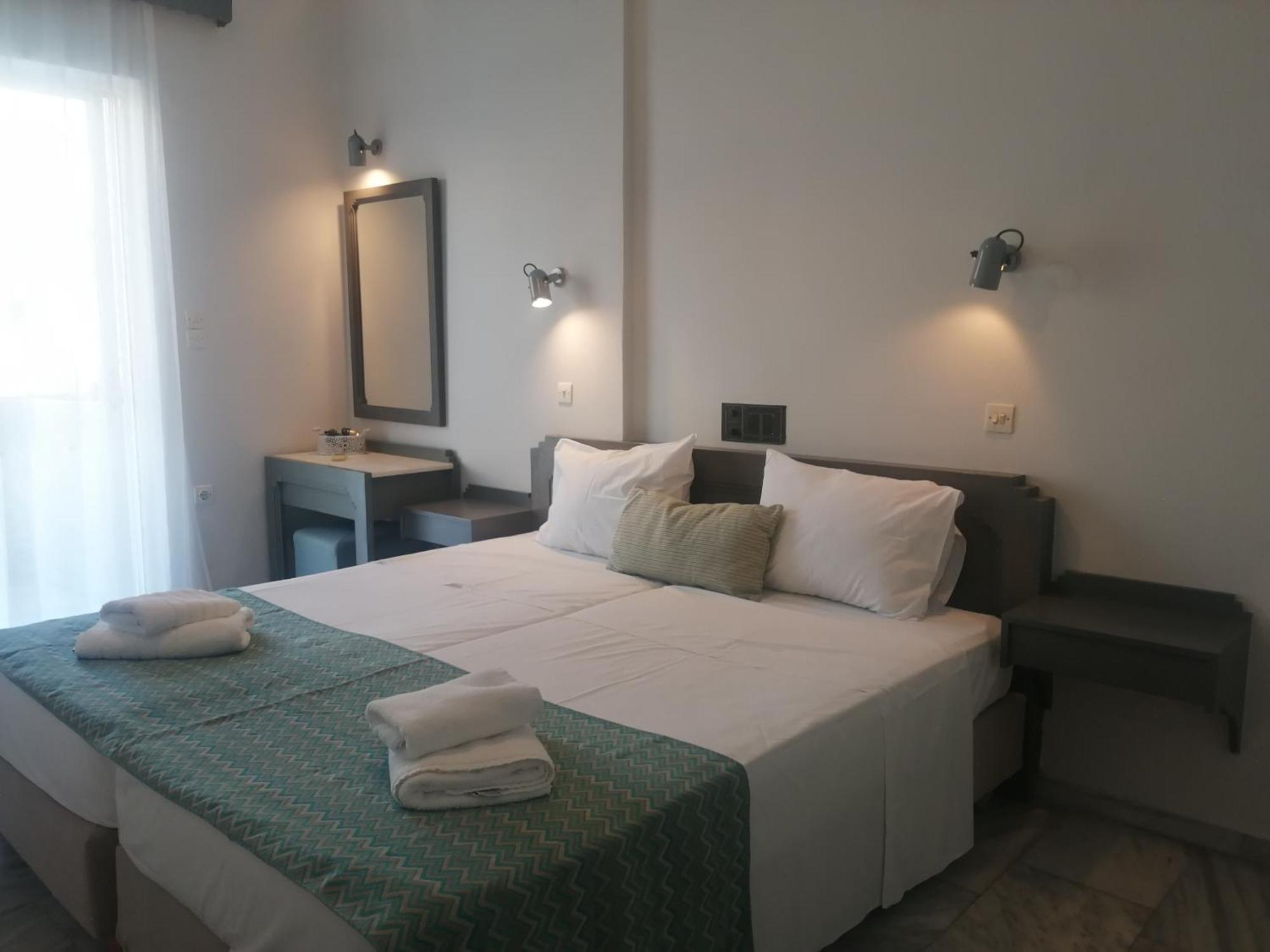 Mardinik Hotel Apartments Rethymno  Room photo